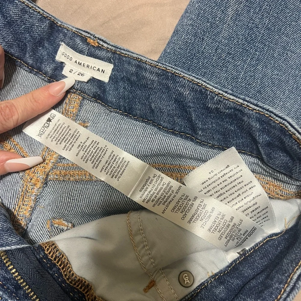 Good American Distressed Jeans - Picture 2 of 7